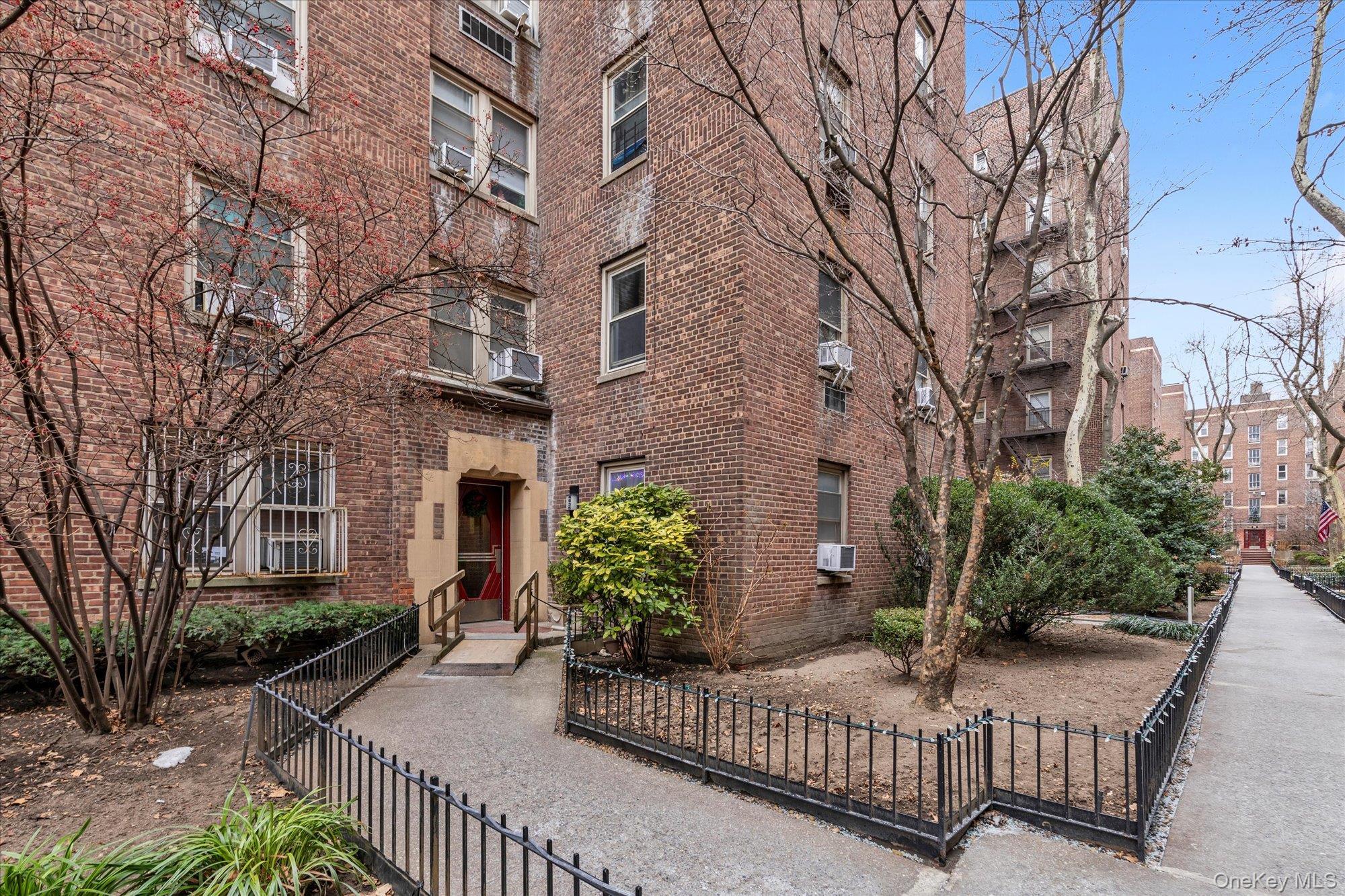 Coop 43  Queens, NY 11377, MLS-952457-15