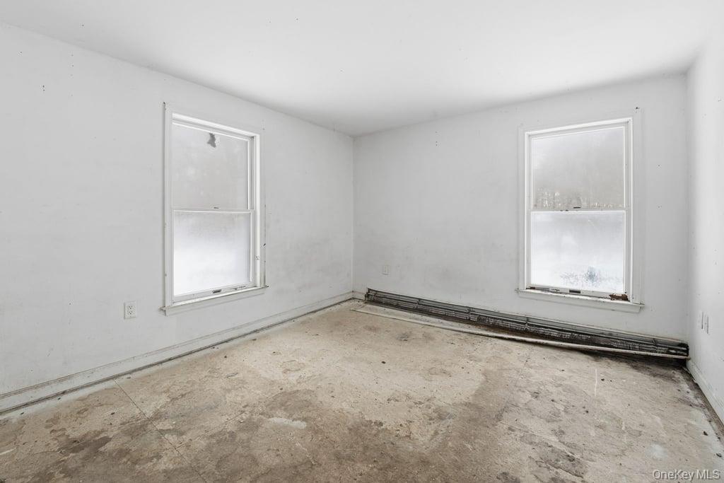 Single Family Elting Corners  Ulster County, NY 12528, MLS-952465-16