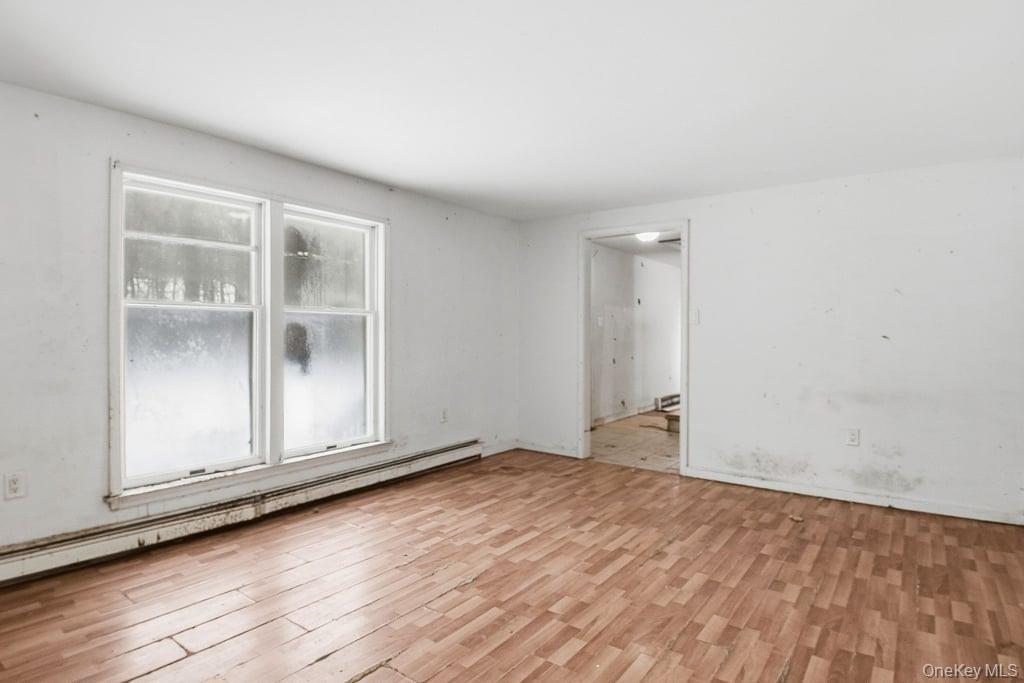 Single Family Elting Corners  Ulster County, NY 12528, MLS-952465-6