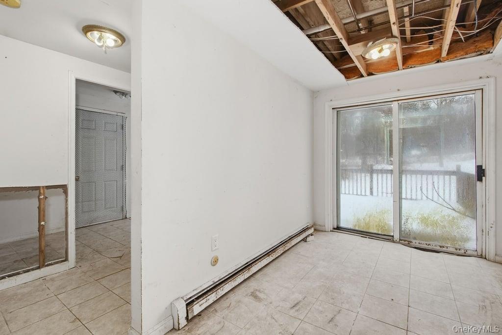 Single Family Elting Corners  Ulster County, NY 12528, MLS-952465-7