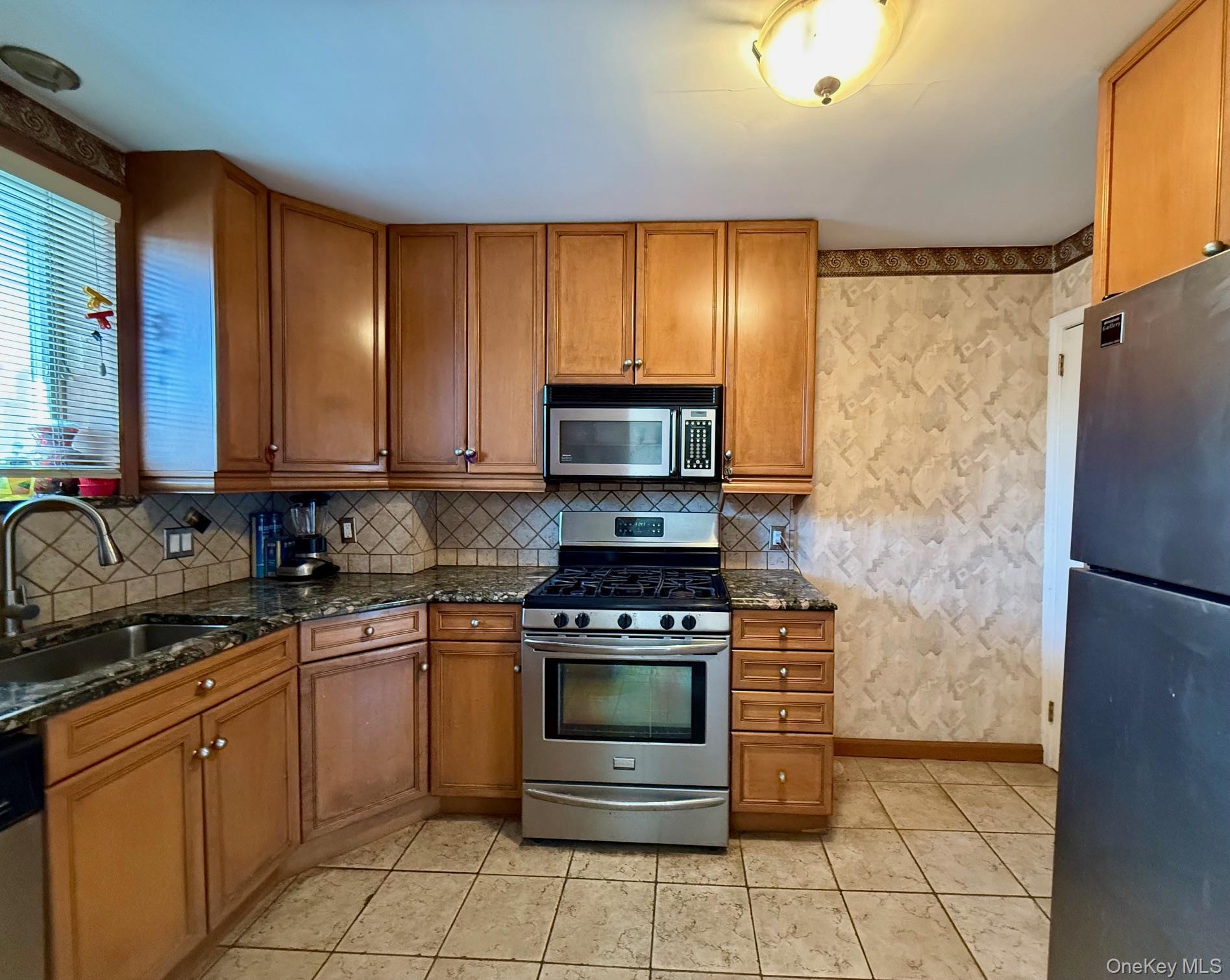 Single Family 77th  Queens, NY 11379, MLS-952482-5