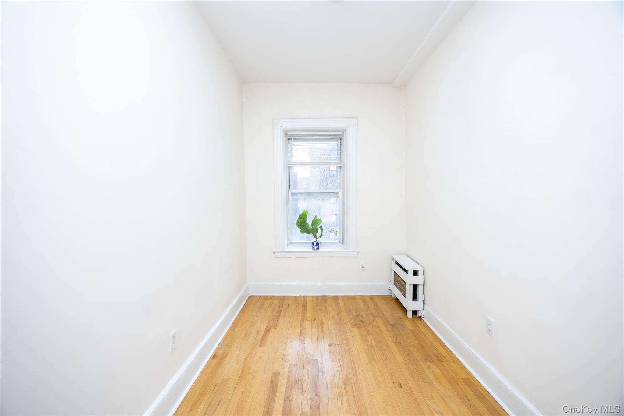 Single Family 83rd Queens, NY 11372, MLS-952508-11