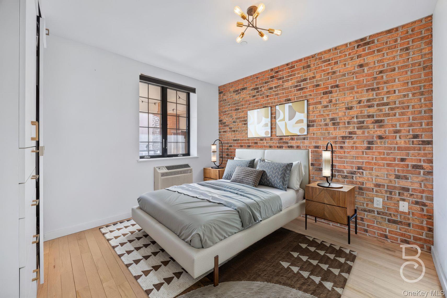 Condo Newtown Queens, NY 11102, MLS-952521-7