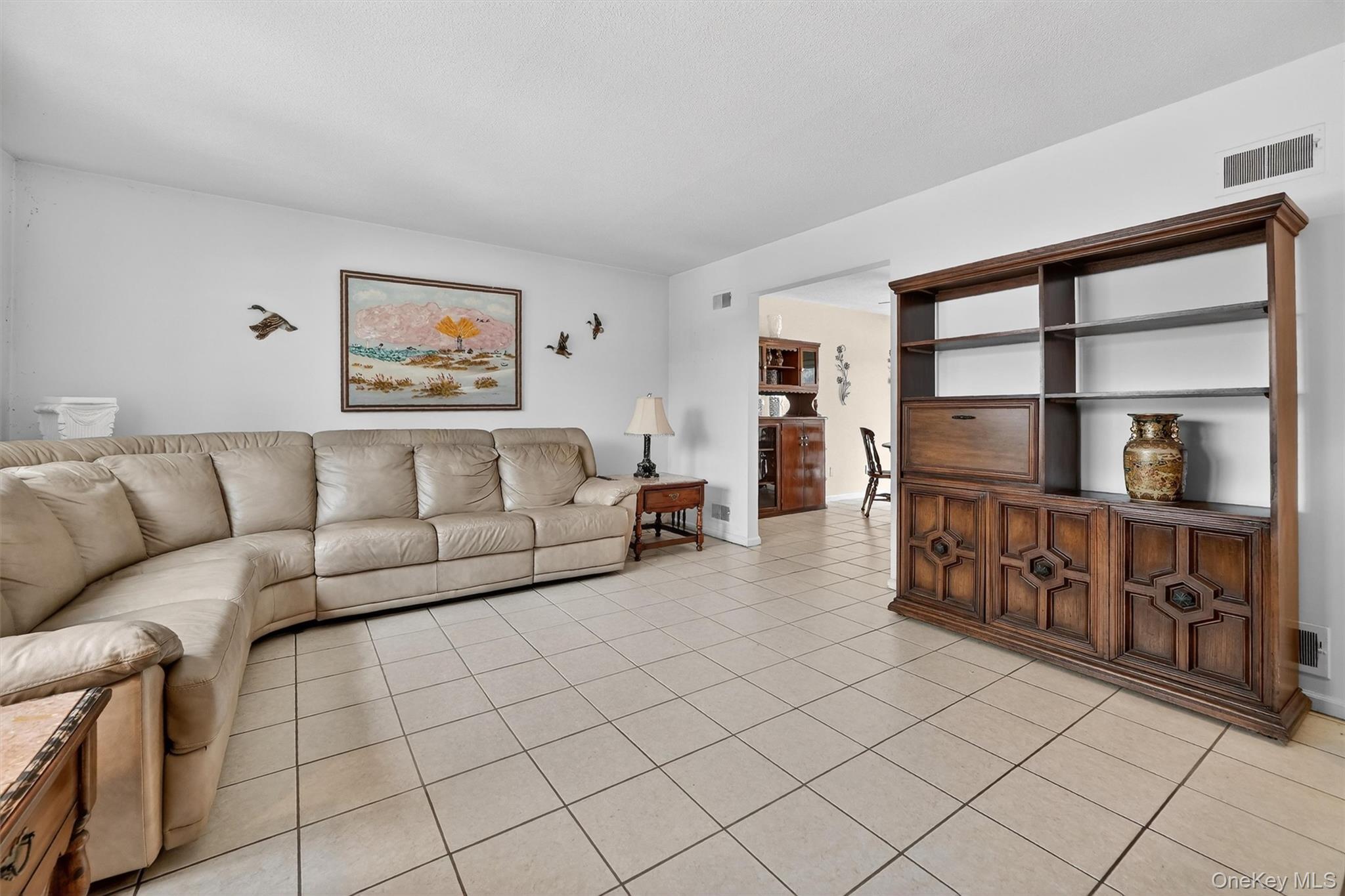 Single Family Grange  Westchester County, NY 10710, MLS-952532-11