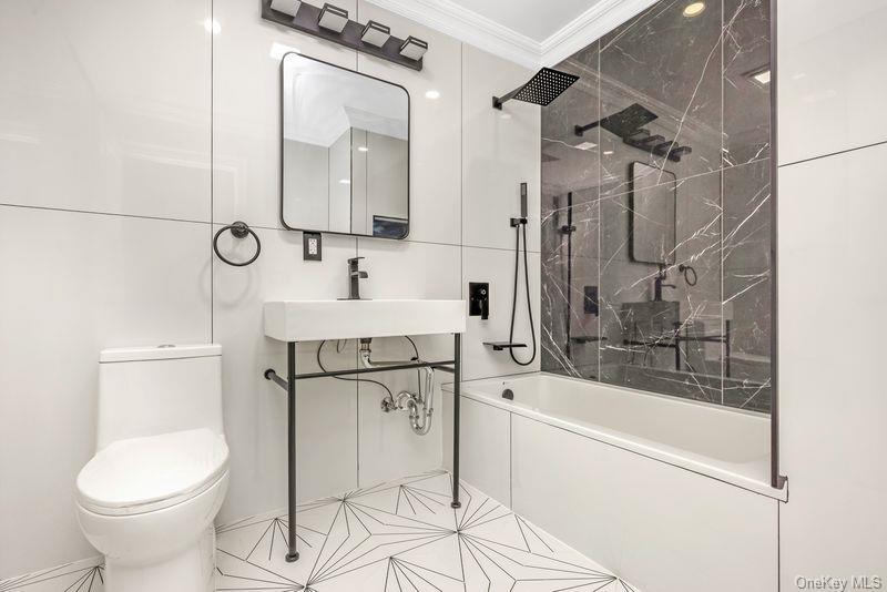 Single Family Guy R Brewer  Queens, NY 11434, MLS-952550-15