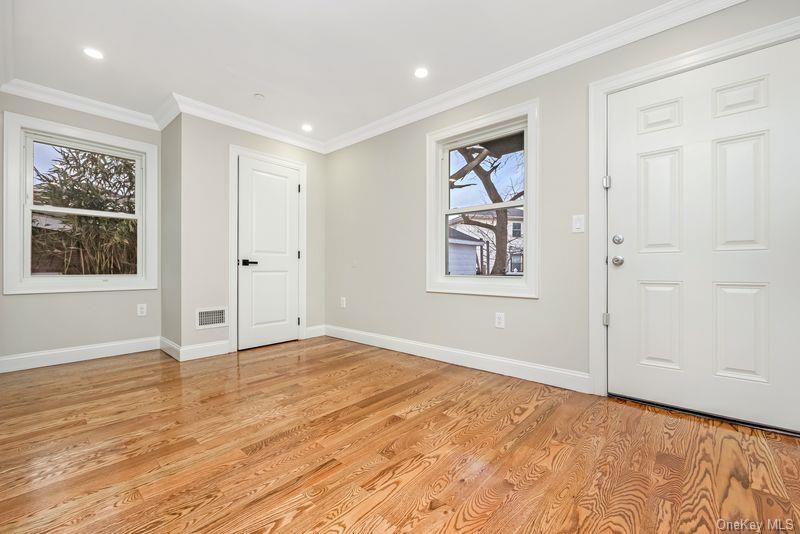 Single Family Guy R Brewer  Queens, NY 11434, MLS-952550-19