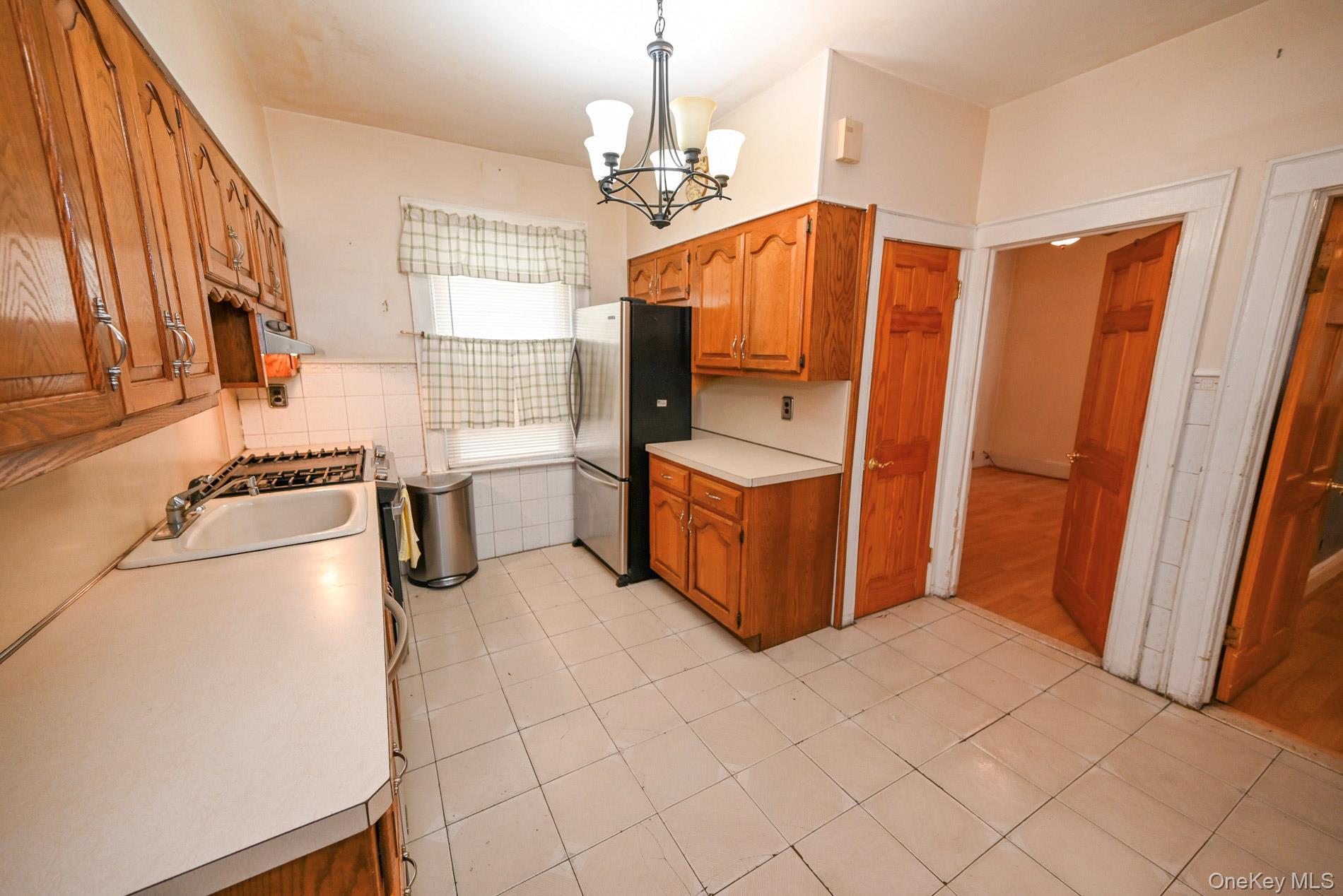 Single Family 82nd  Queens, NY 11385, MLS-952557-19