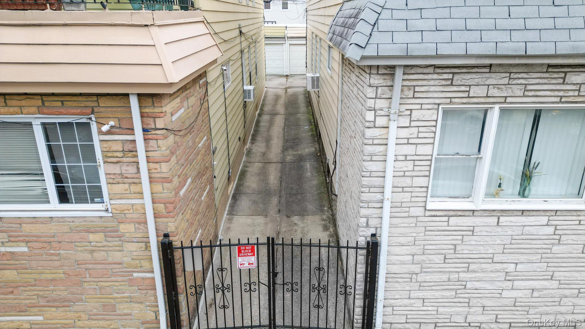 Single Family 82nd  Queens, NY 11385, MLS-952557-3