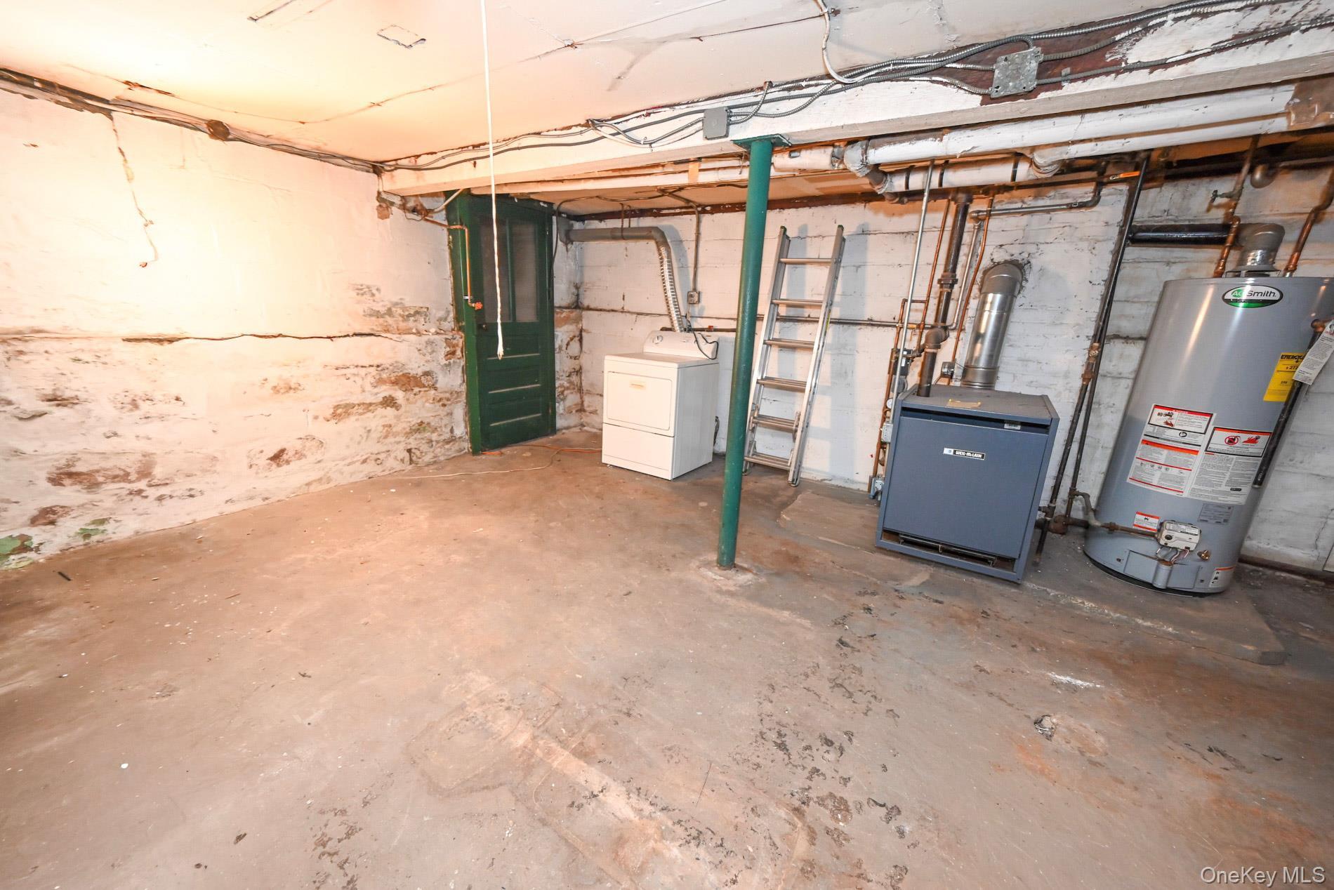 Single Family 82nd  Queens, NY 11385, MLS-952557-42