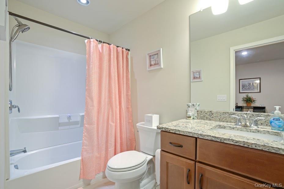 Single Family Ottaway  Orange County, NY 10916, MLS-952566-23