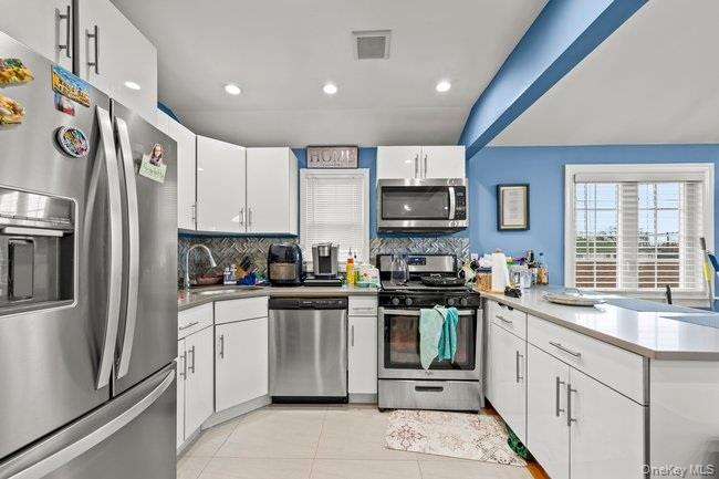 Single Family Edgewood  Queens, NY 11413, MLS-952569-12