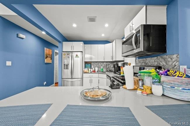 Single Family Edgewood  Queens, NY 11413, MLS-952569-17