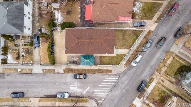 Single Family Edgewood  Queens, NY 11413, MLS-952569-38