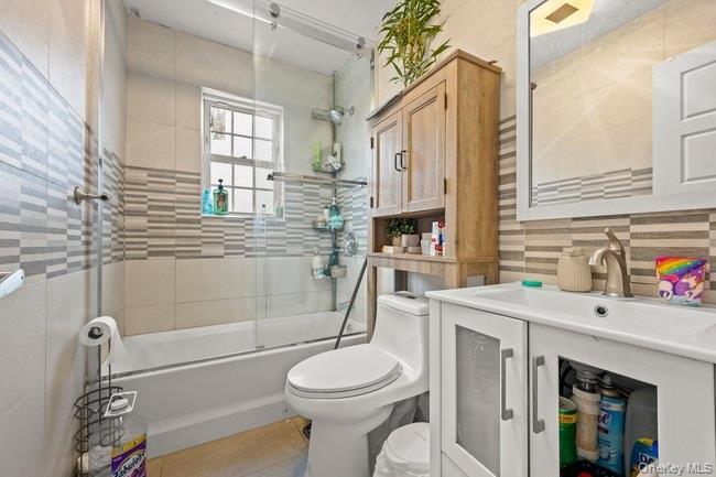 Single Family Edgewood  Queens, NY 11413, MLS-952569-46