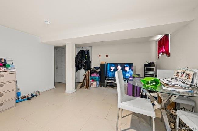 Single Family Edgewood  Queens, NY 11413, MLS-952569-49