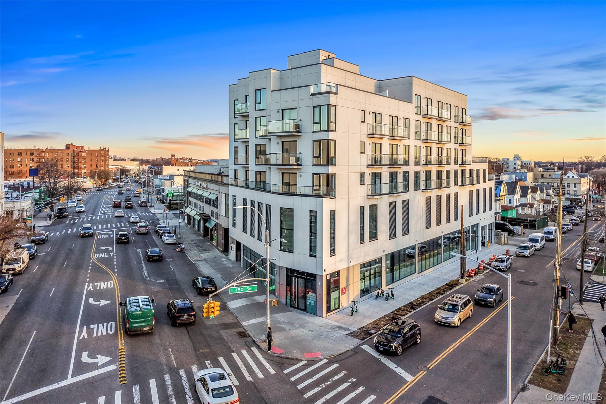 Condo Northern  Queens, NY 11354, MLS-952576-2