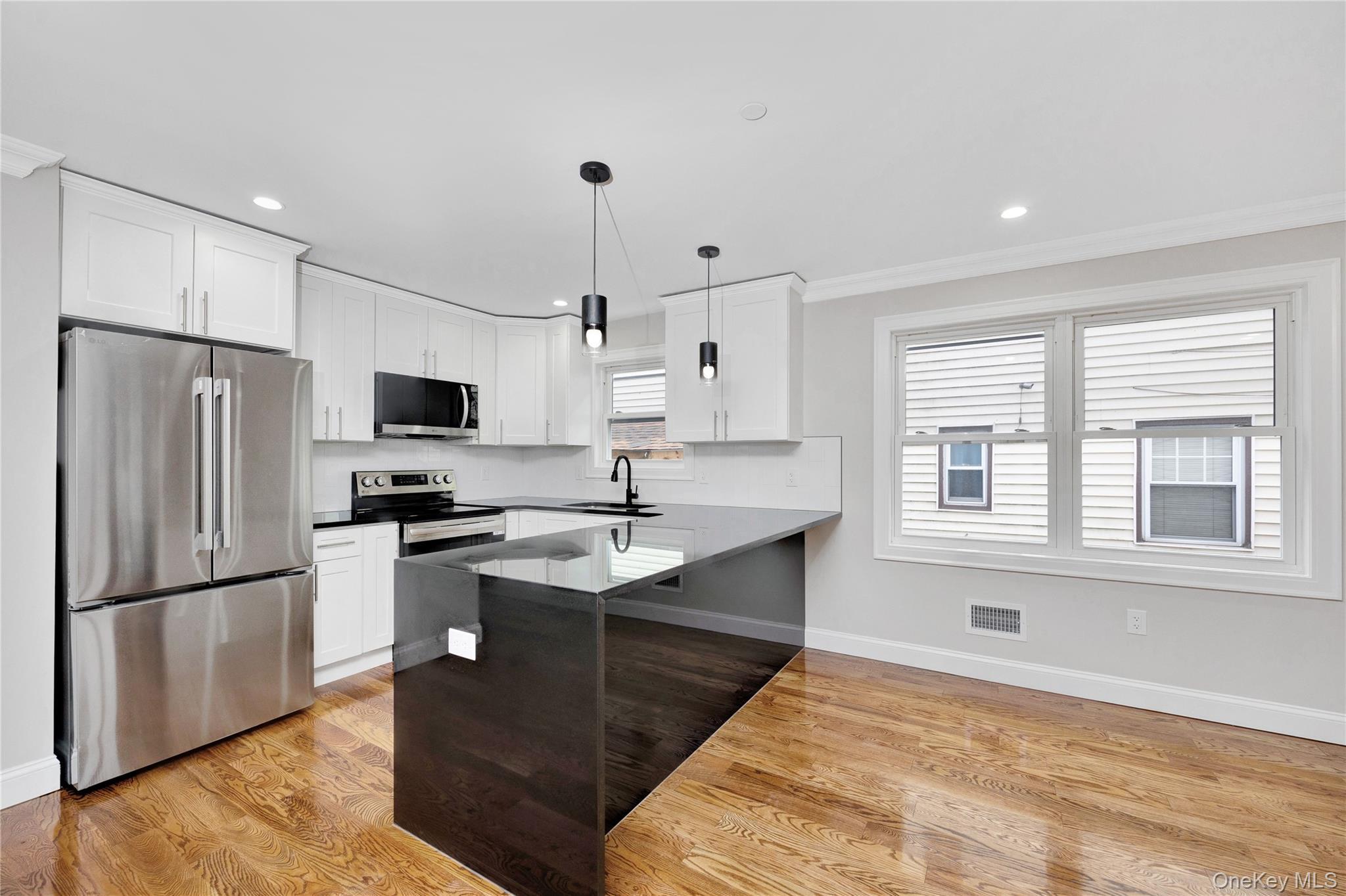 Single Family Guy R Brewer Queens, NY 11434, MLS-952580-11