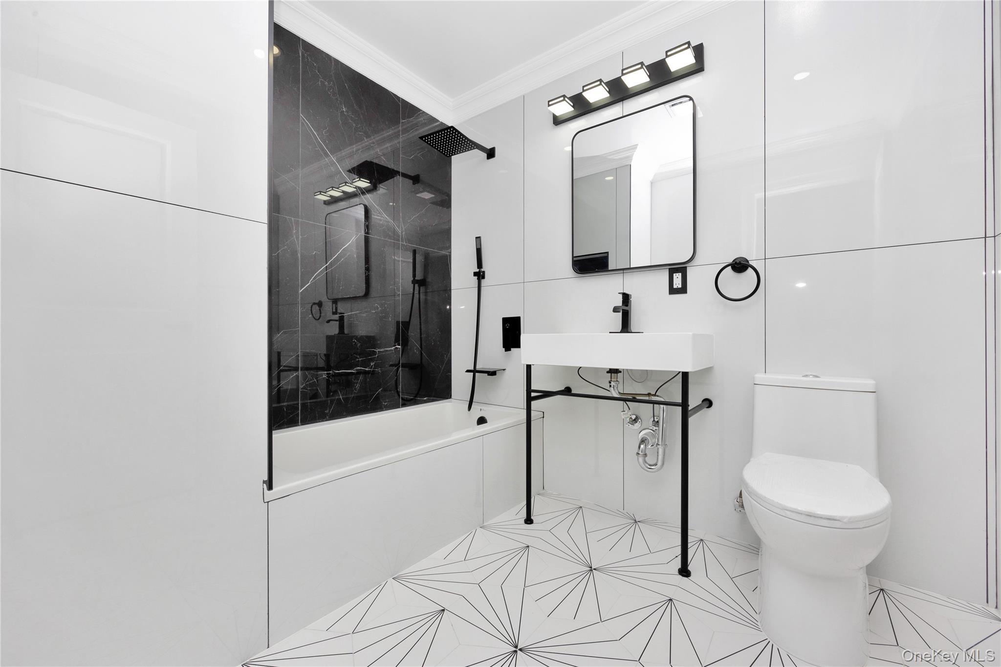 Single Family Guy R Brewer Queens, NY 11434, MLS-952580-18