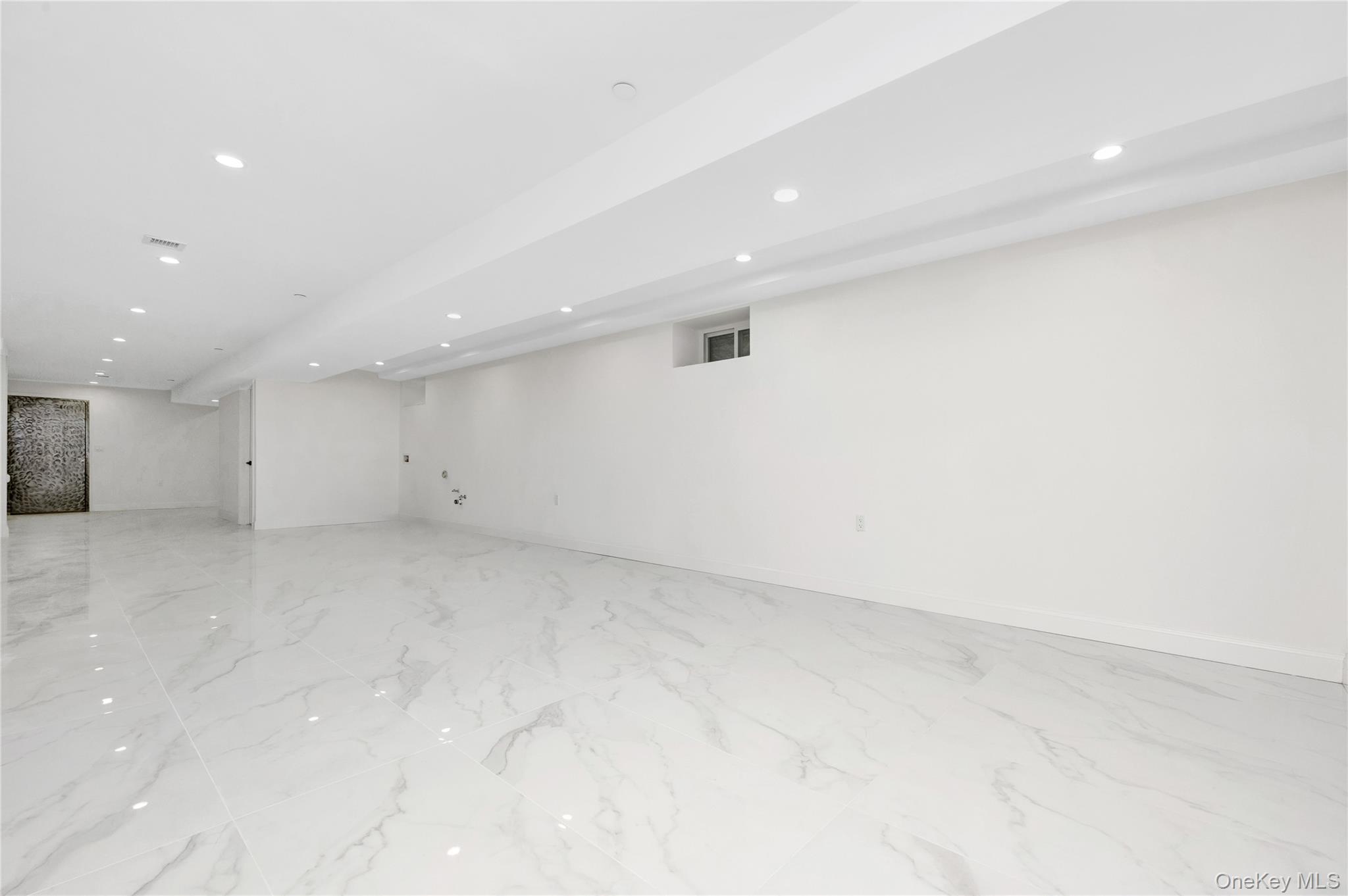 Single Family Guy R Brewer Queens, NY 11434, MLS-952580-23