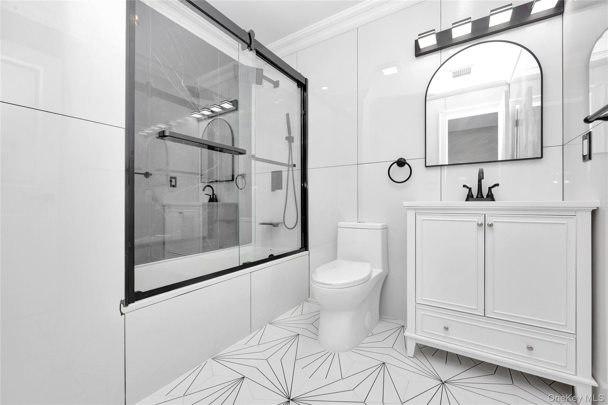 Single Family Guy R Brewer Queens, NY 11434, MLS-952580-40