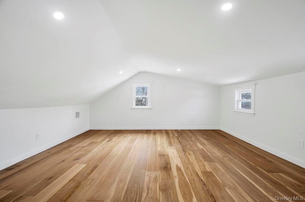 Single Family Lincoln  Suffolk County, NY 11752, MLS-952596-20