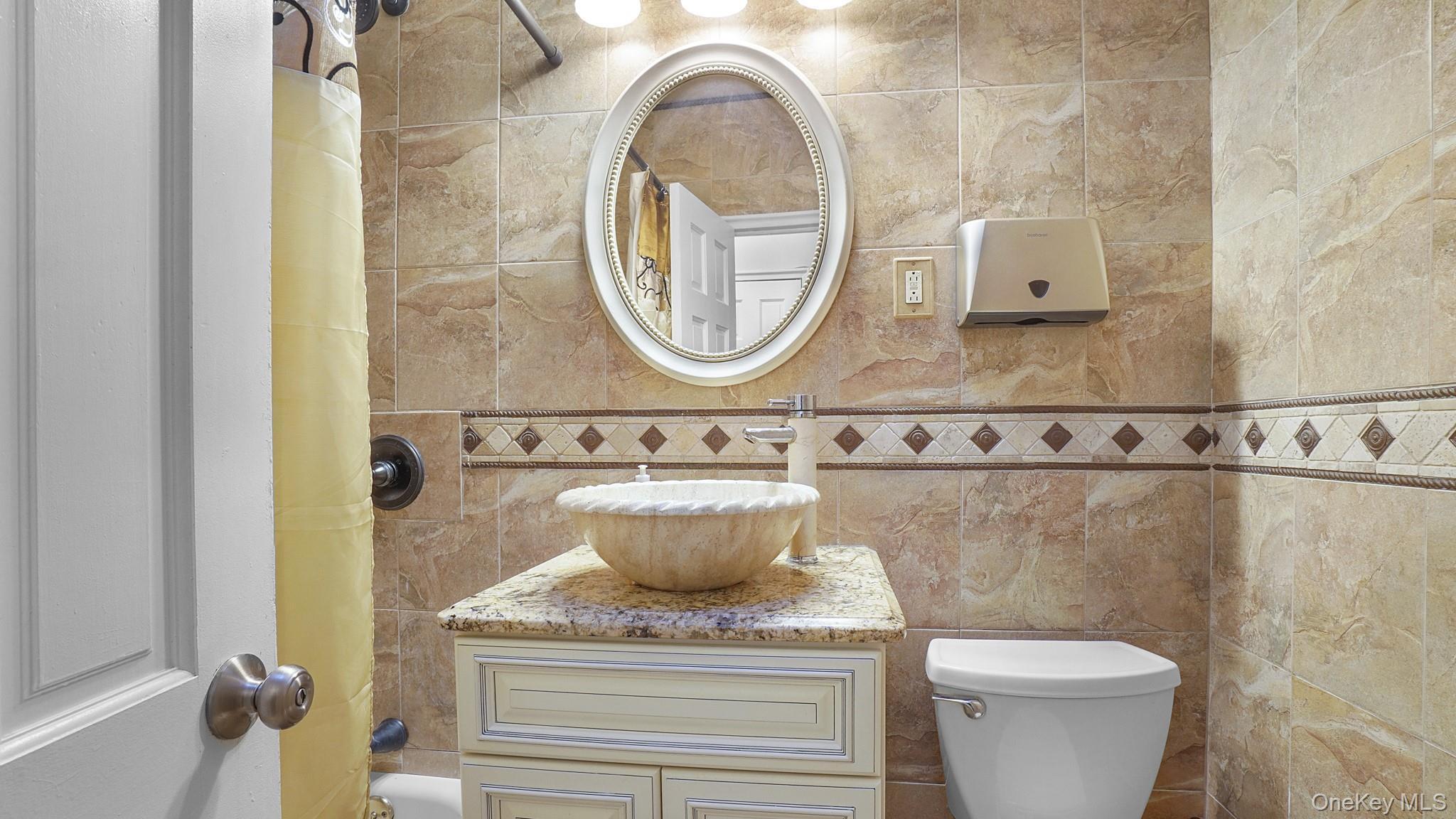 Single Family Wilson  Bronx, NY 10469, MLS-952616-8