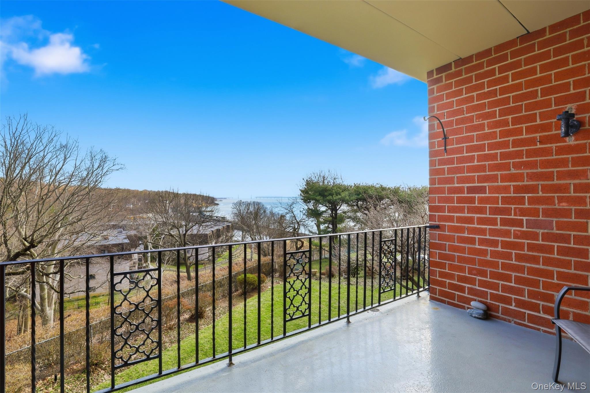 Coop Rockledge Westchester County, NY 10562, MLS-952645-24