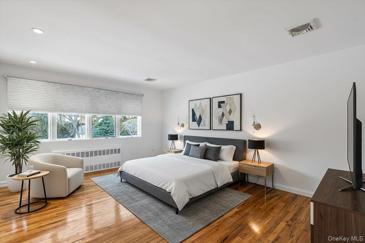 Single Family 28th  Queens, NY 11360, MLS-952670-17