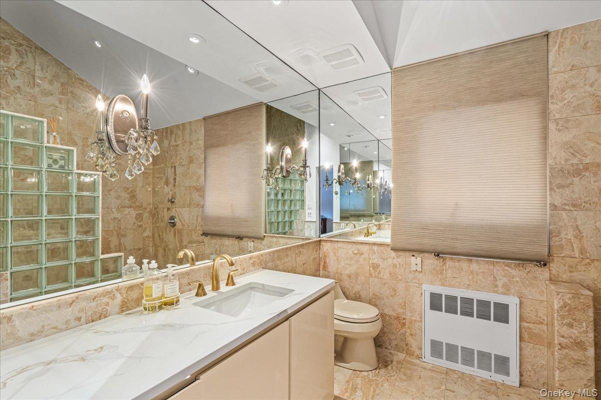 Single Family 28th  Queens, NY 11360, MLS-952670-19