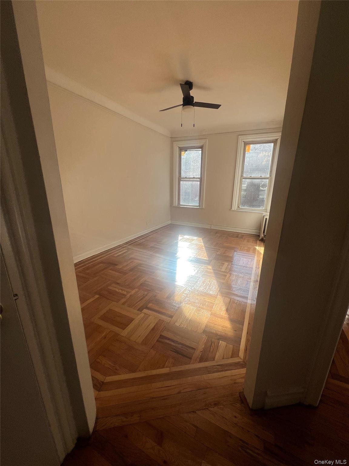 Single Family 223rd  Bronx, NY 10466, MLS-952682-8