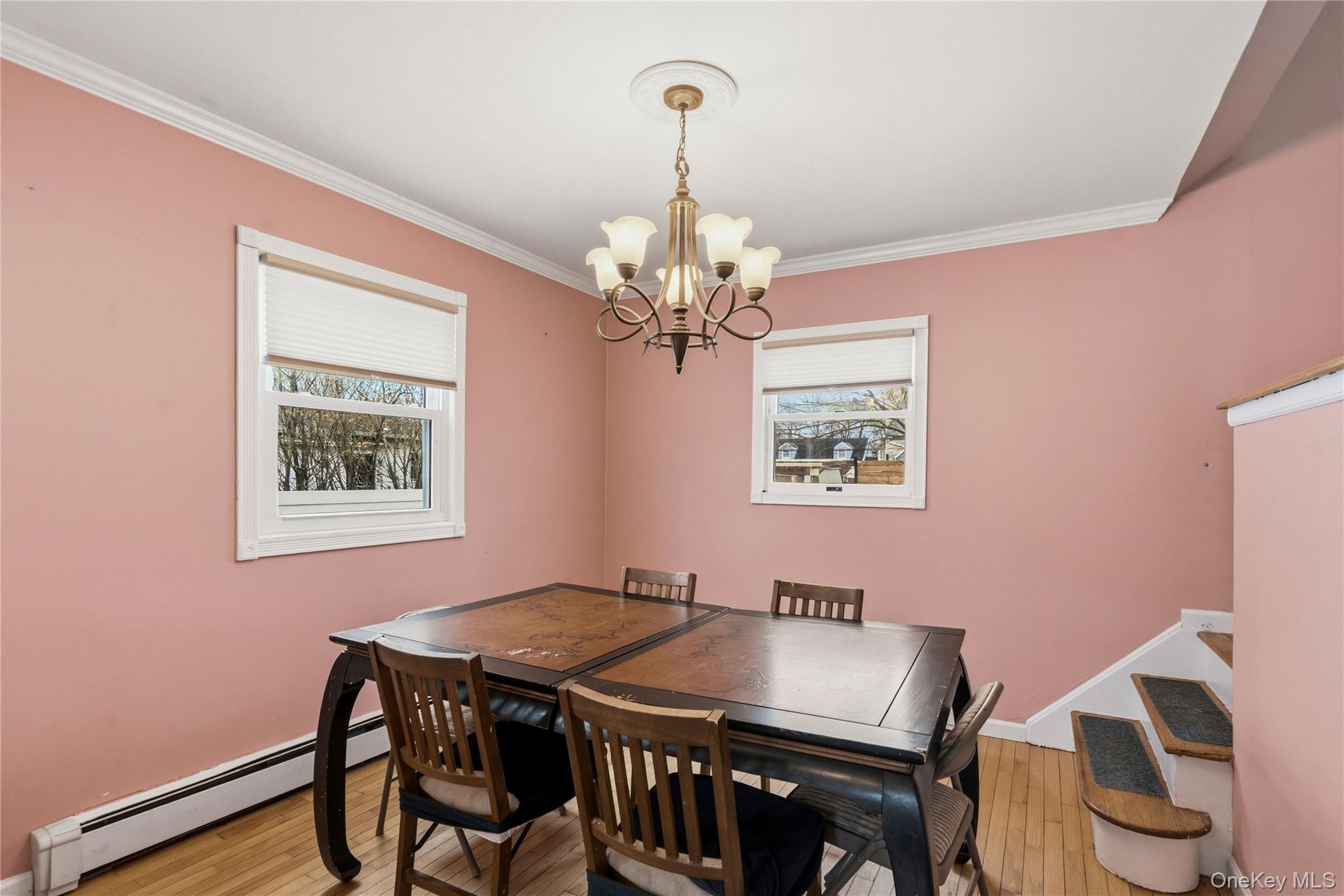 Single Family 28th  Suffolk County, NY 11726, MLS-952704-10