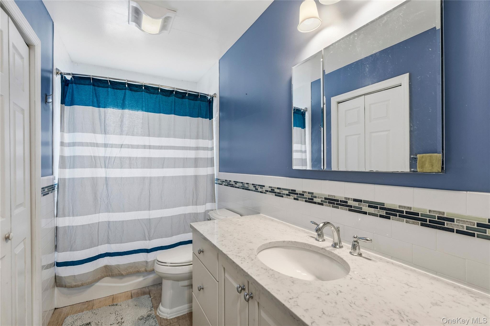 Single Family 28th  Suffolk County, NY 11726, MLS-952704-17