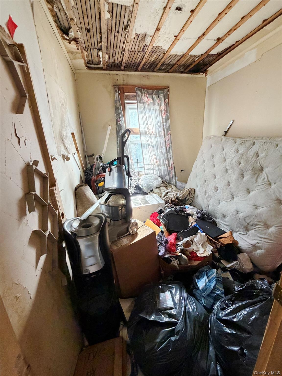 Single Family 111th Queens, NY 11420, MLS-952710-11