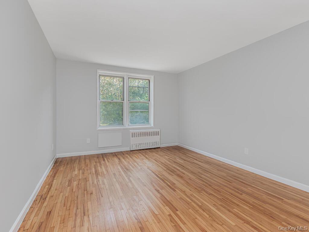 Apartment Broadway  Bronx, NY 10471, MLS-952716-9