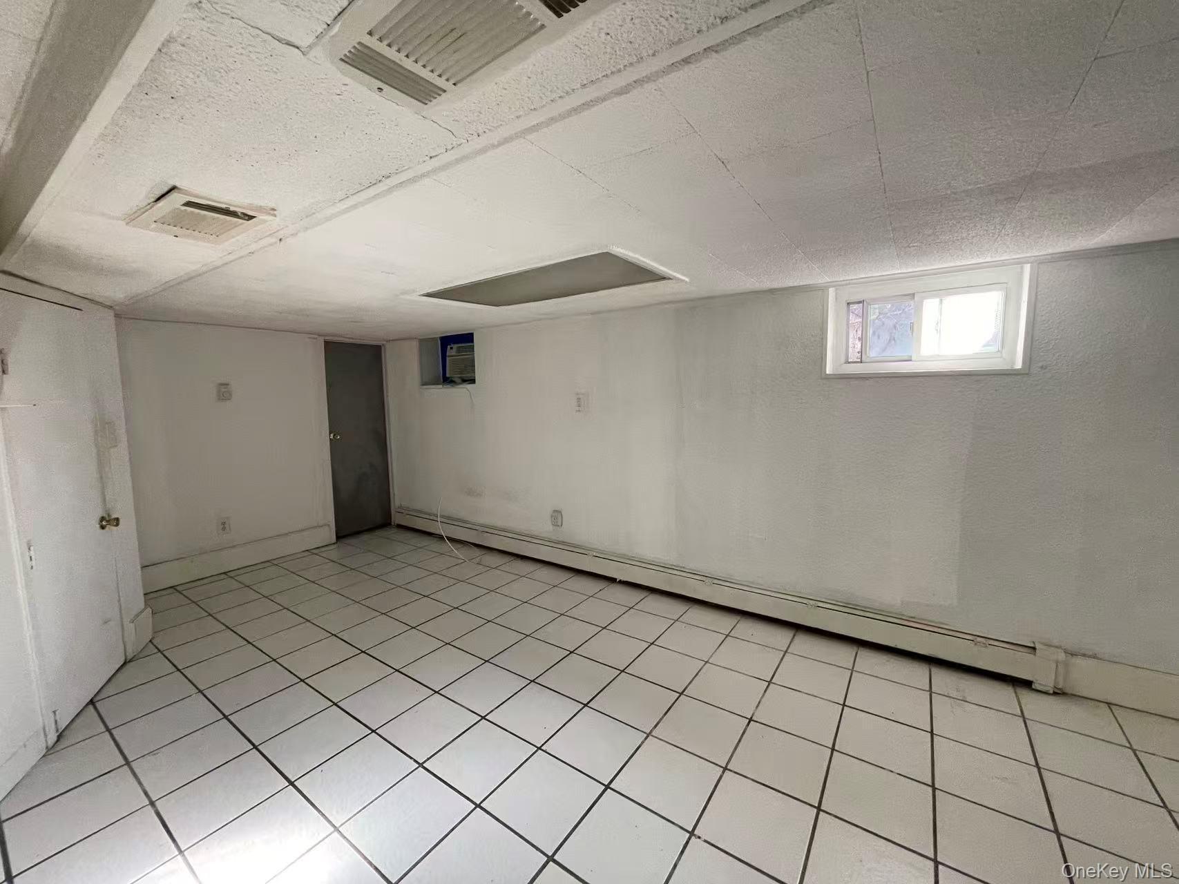 Single Family Curtis  Queens, NY 11369, MLS-952719-8