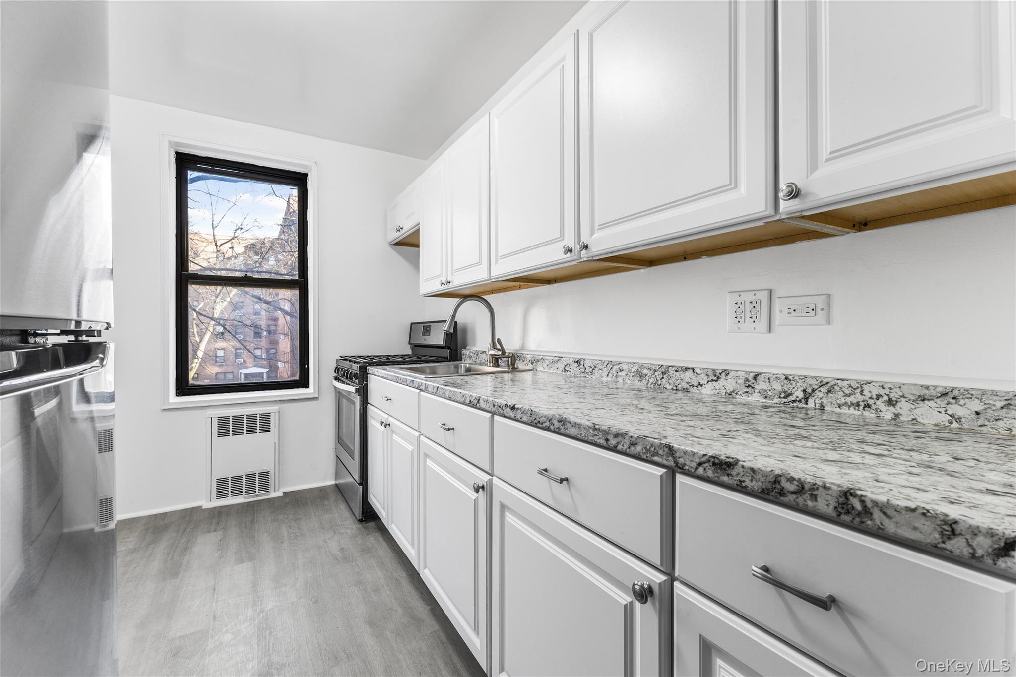 Coop Haring  Brooklyn, NY 11235, MLS-952727-6