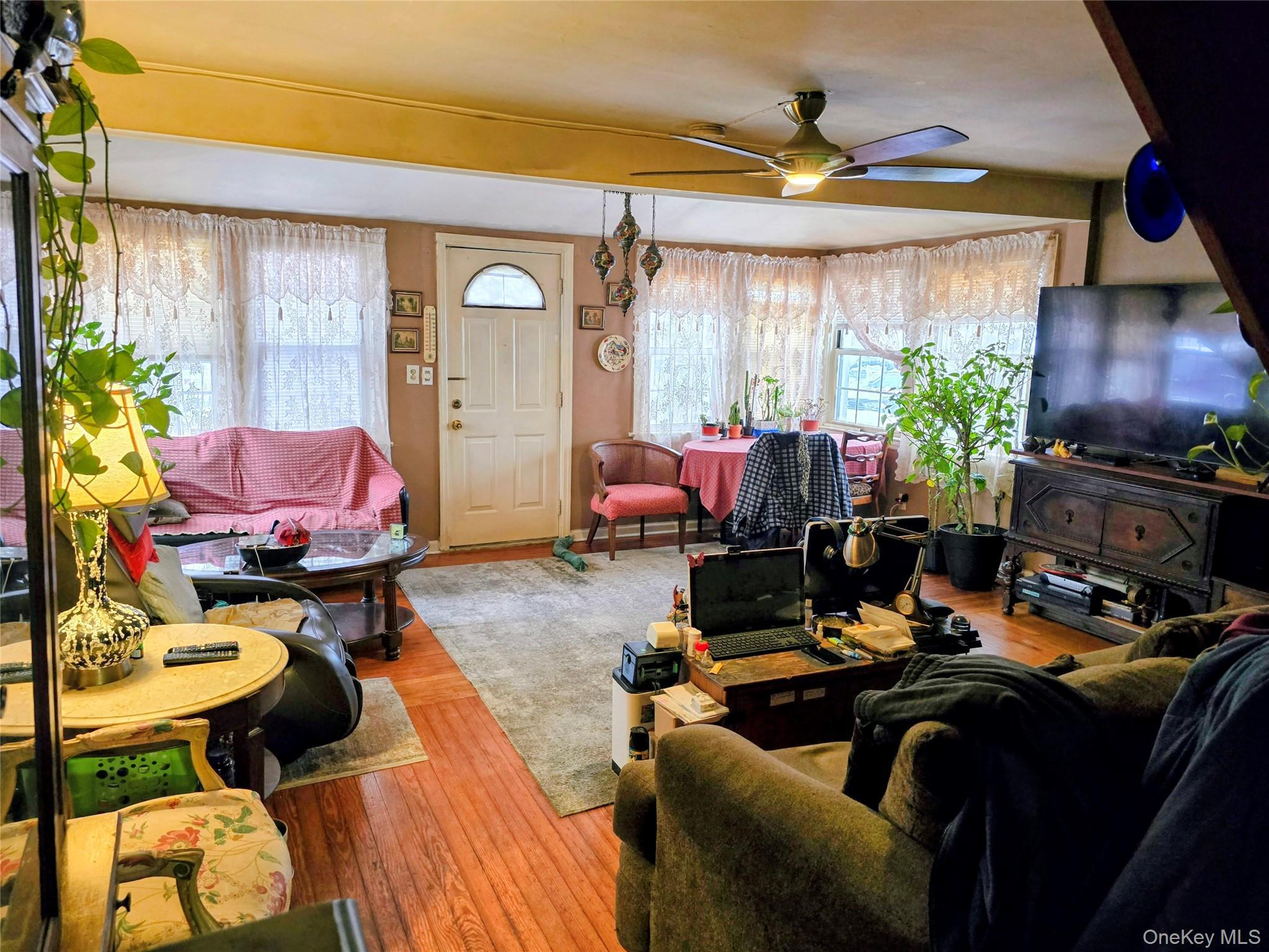 Single Family Hawkins  Bronx, NY 10464, MLS-952731-5