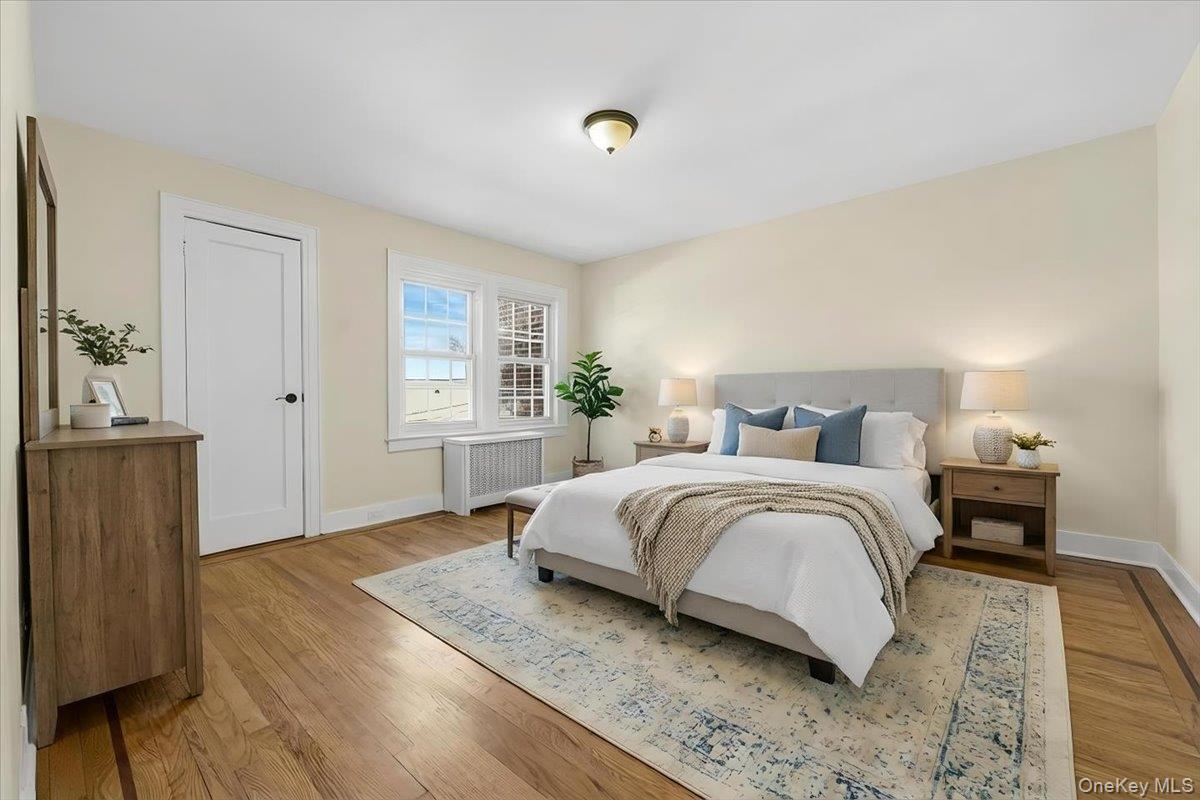 Single Family Selover  Queens, NY 11434, MLS-952741-18