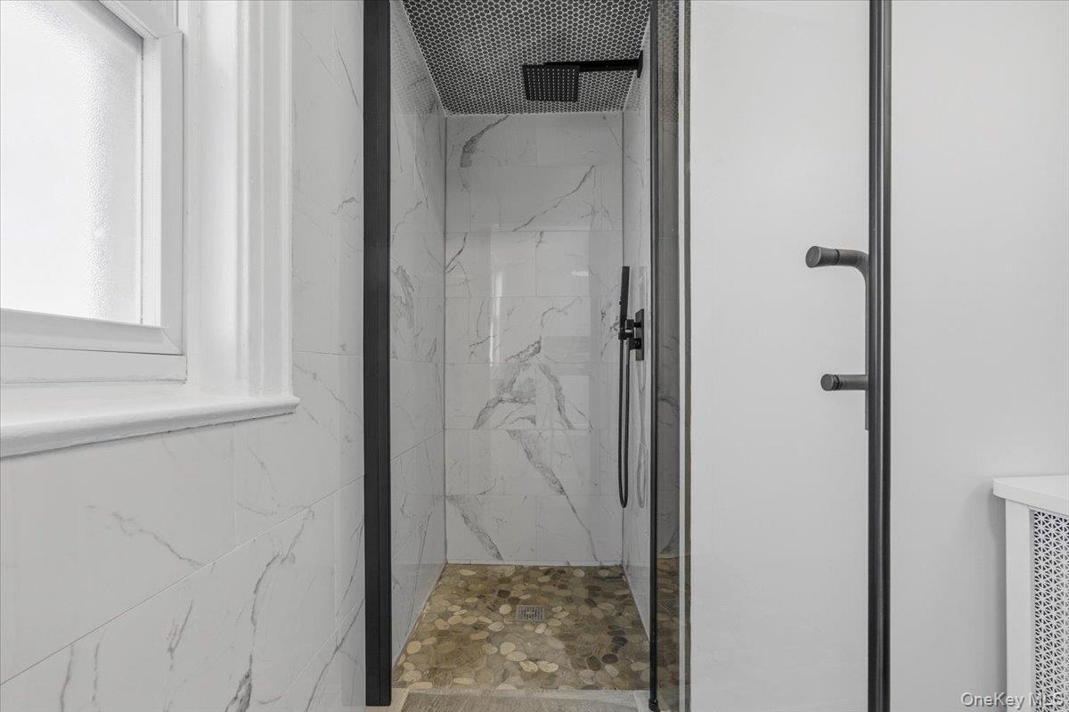 Single Family Selover  Queens, NY 11434, MLS-952741-27