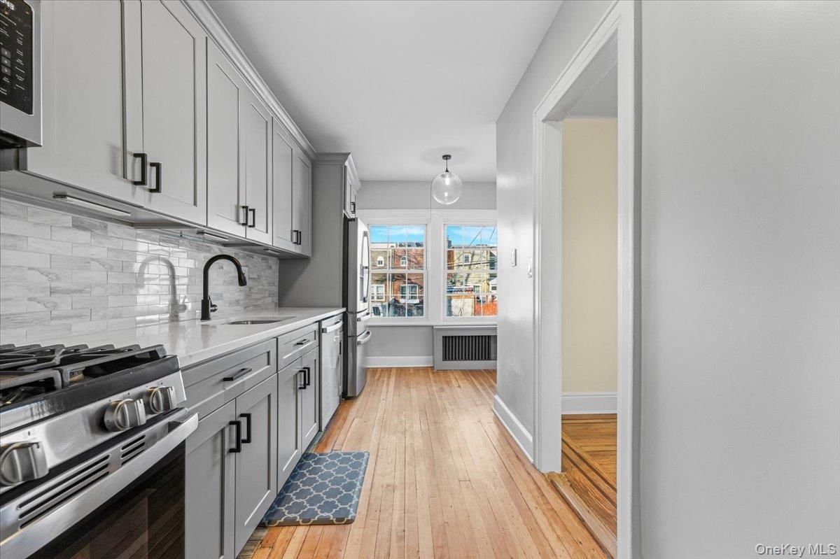 Single Family Selover  Queens, NY 11434, MLS-952741-31