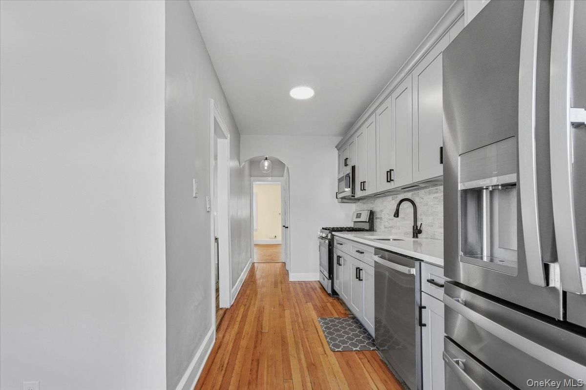 Single Family Selover  Queens, NY 11434, MLS-952741-32