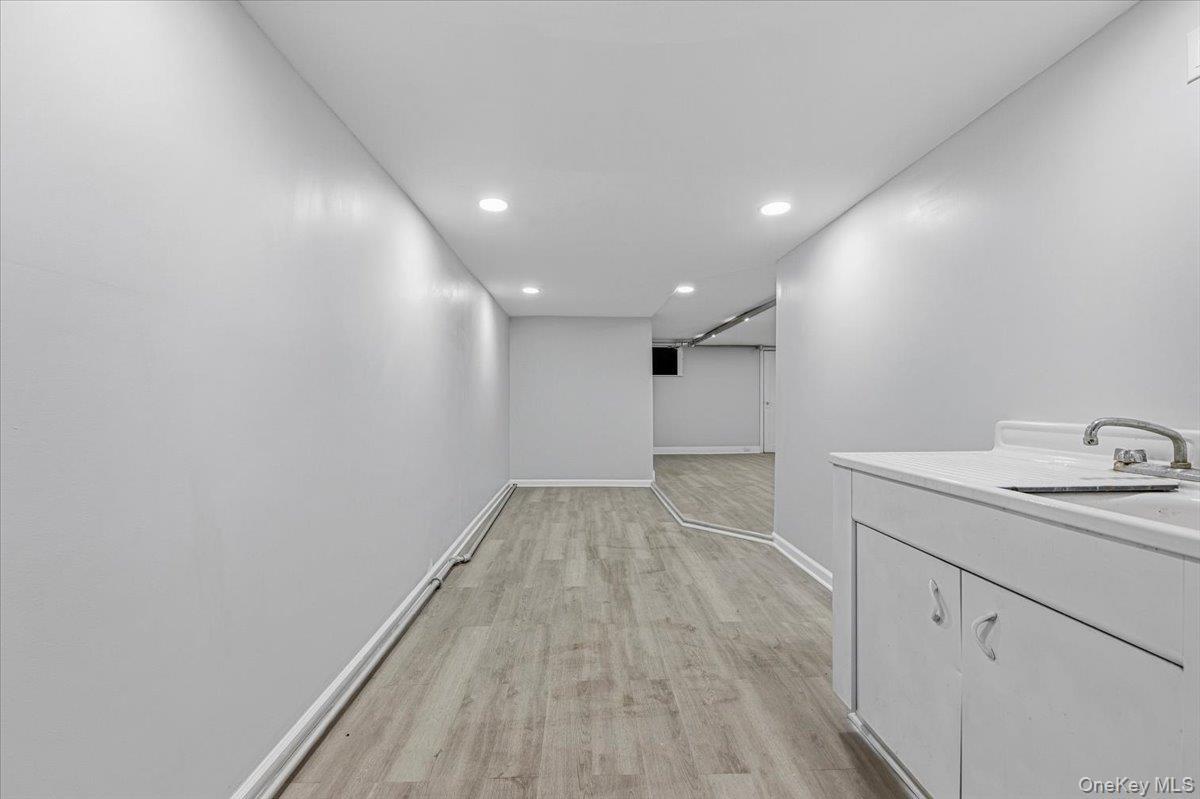 Single Family Selover  Queens, NY 11434, MLS-952741-36