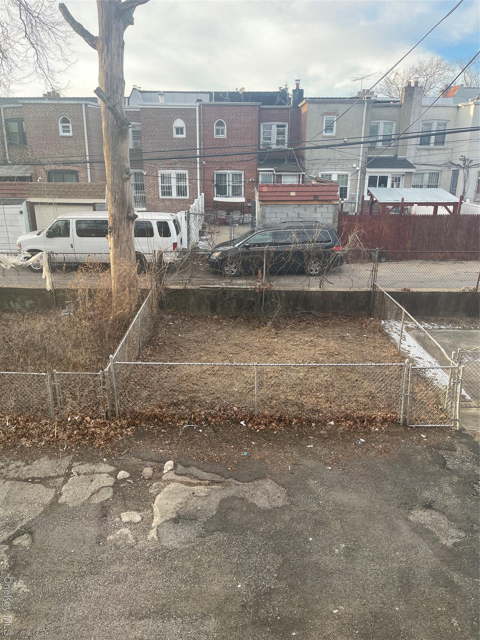 Single Family Selover  Queens, NY 11434, MLS-952741-50