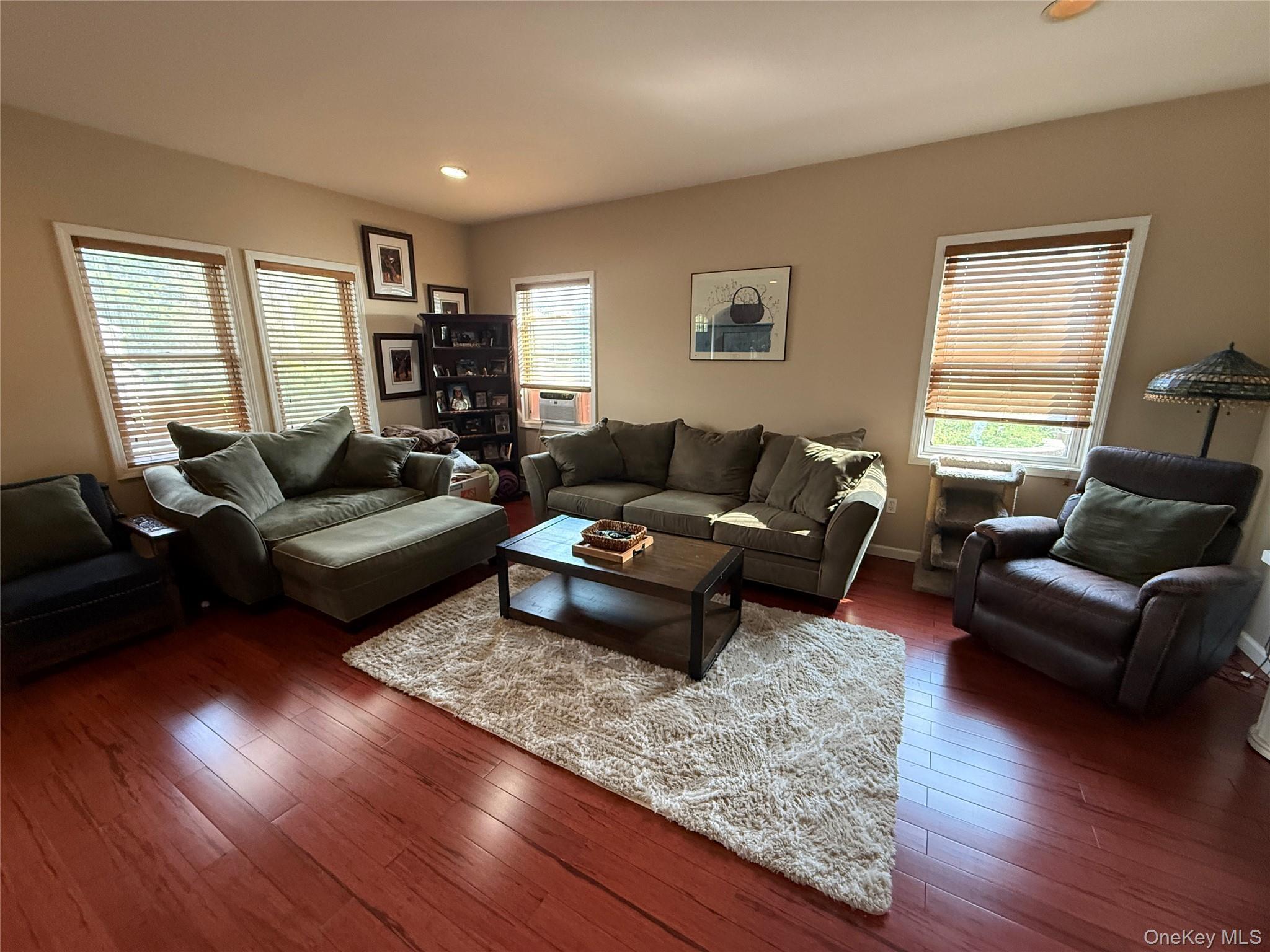 Single Family Swezey Place Orange County, NY 10950, MLS-952782-15