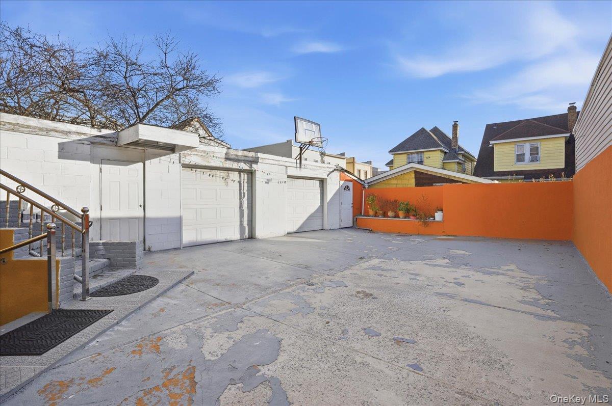 Single Family 86th  Queens, NY 11435, MLS-952817-23