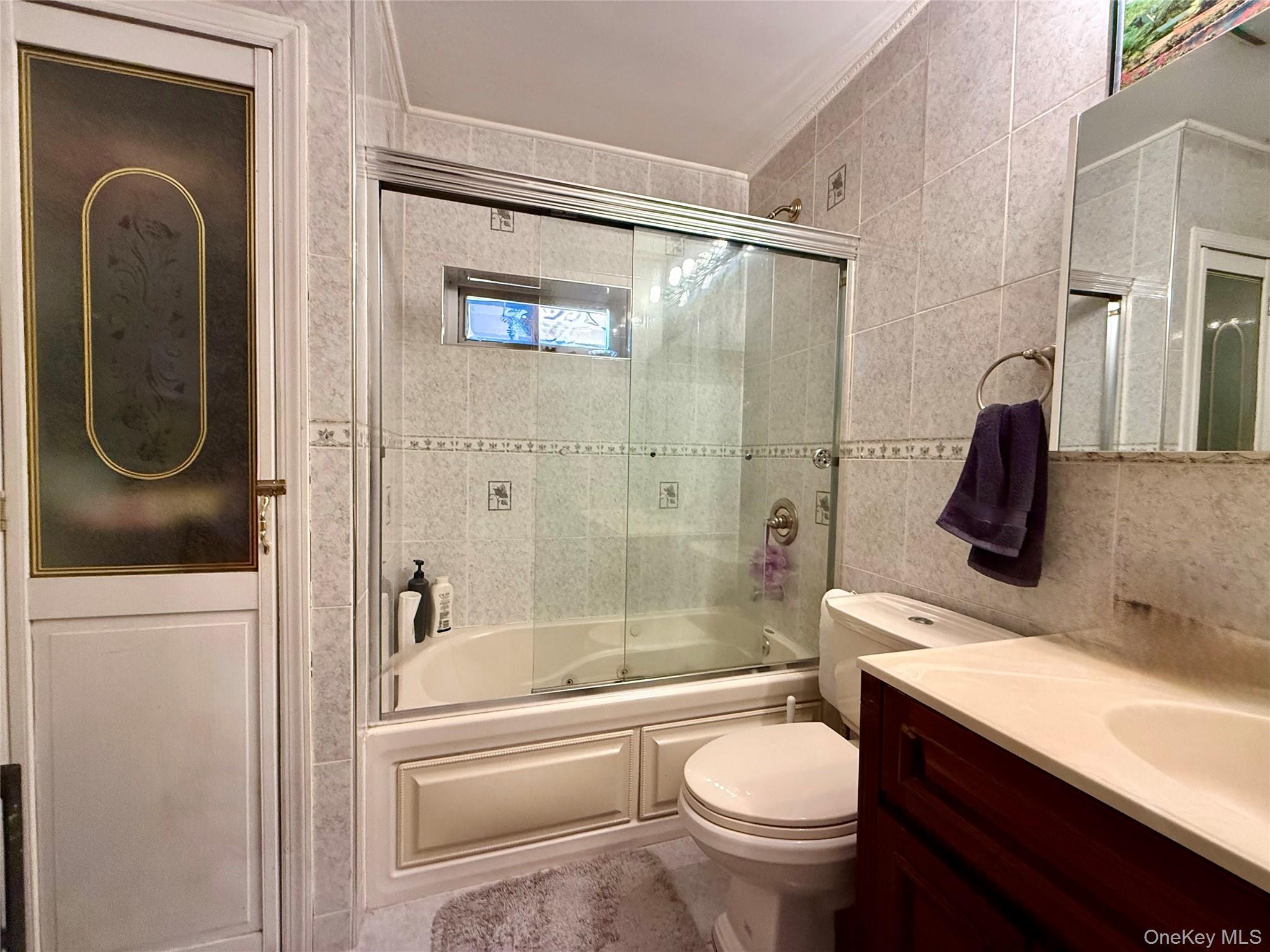 Single Family 68th  Queens, NY 11378, MLS-952833-24