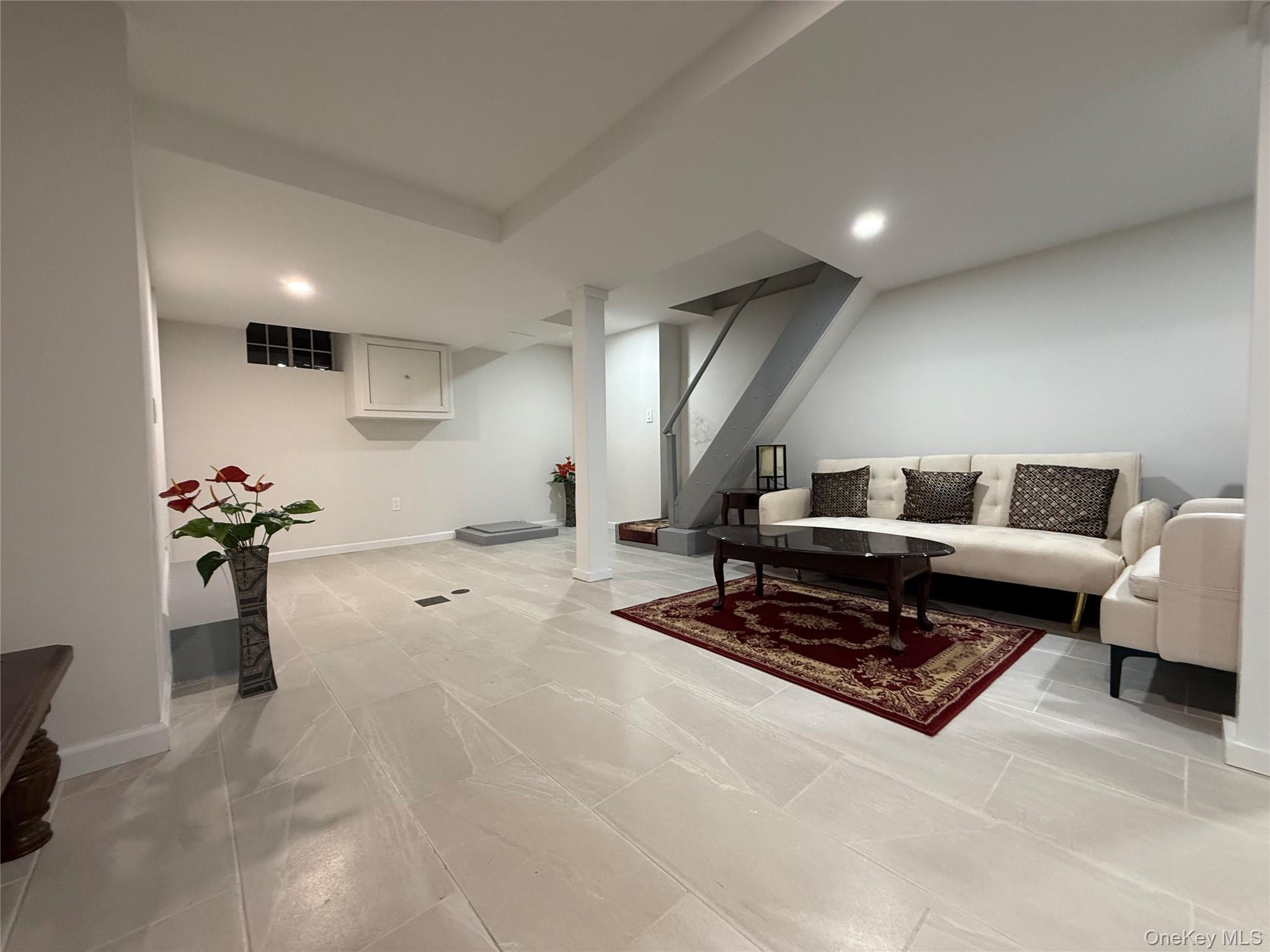 Single Family 68th  Queens, NY 11378, MLS-952833-27