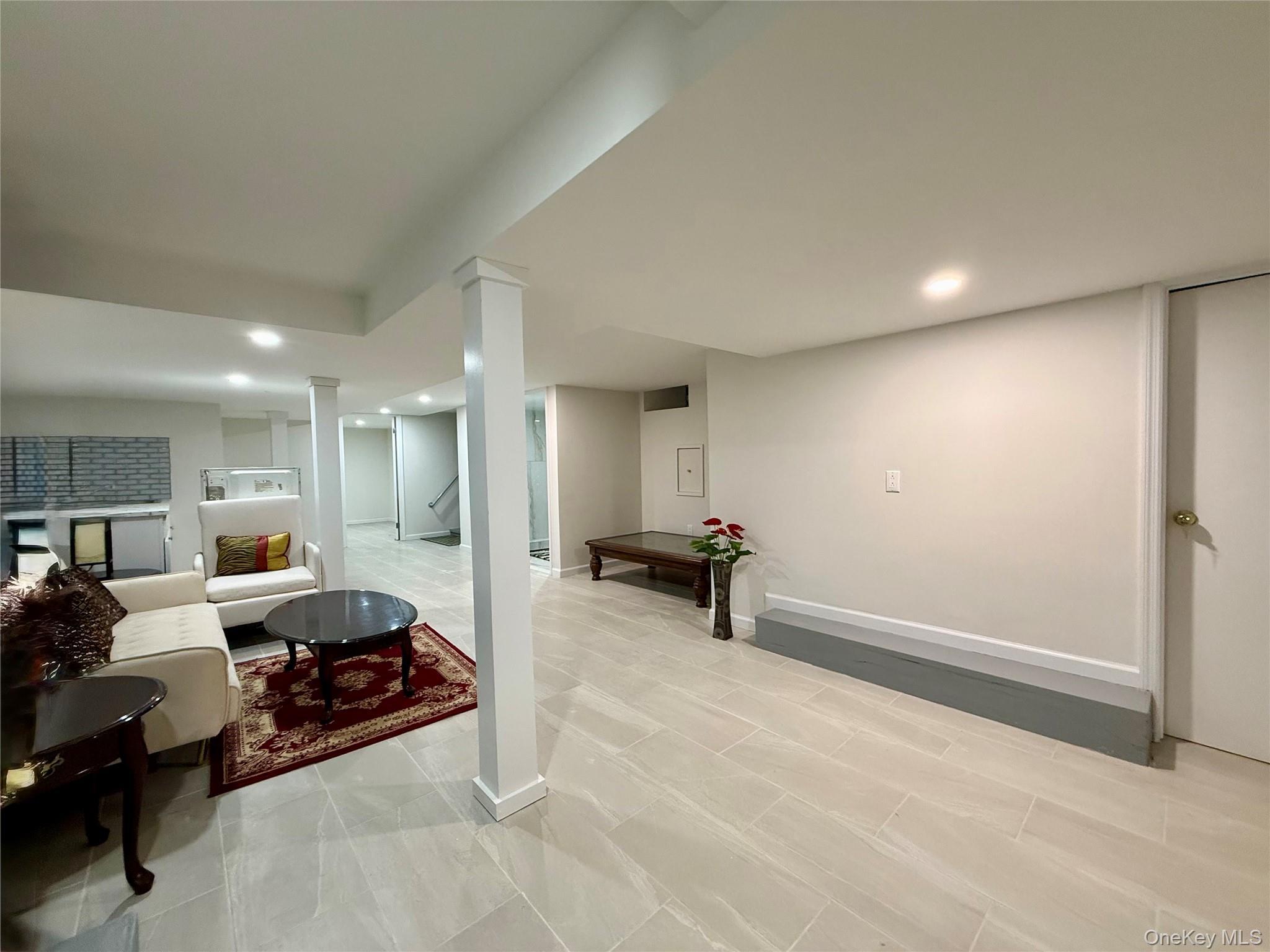 Single Family 68th  Queens, NY 11378, MLS-952833-28