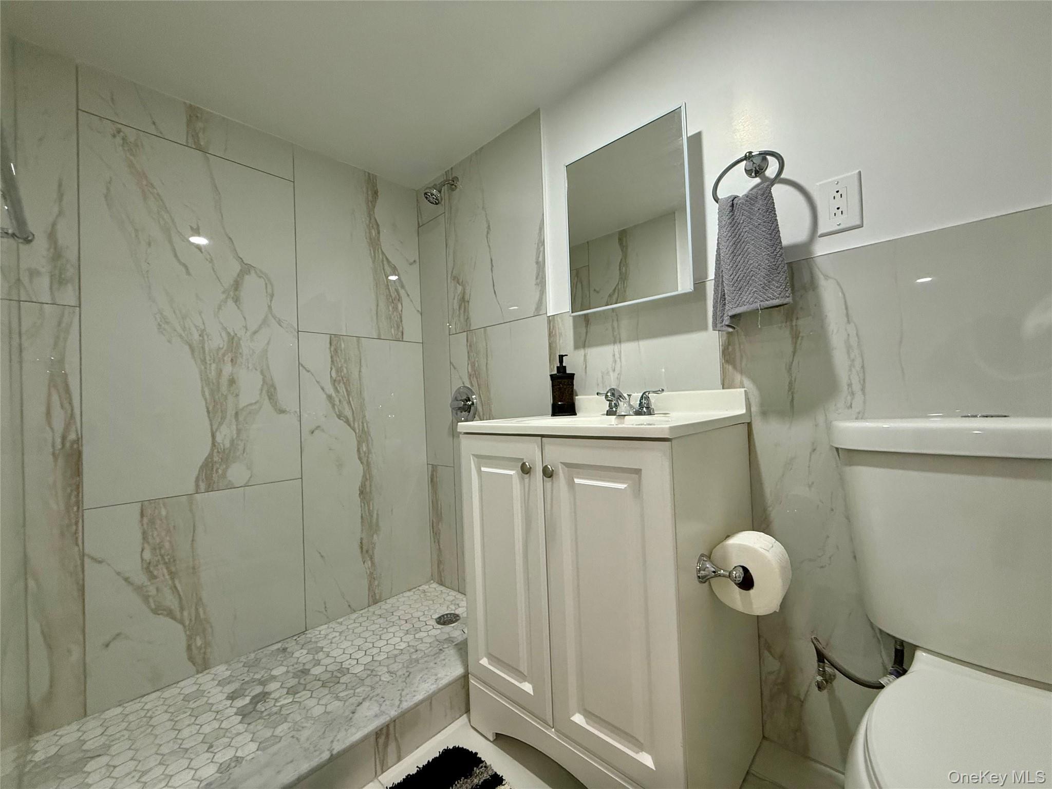 Single Family 68th  Queens, NY 11378, MLS-952833-32