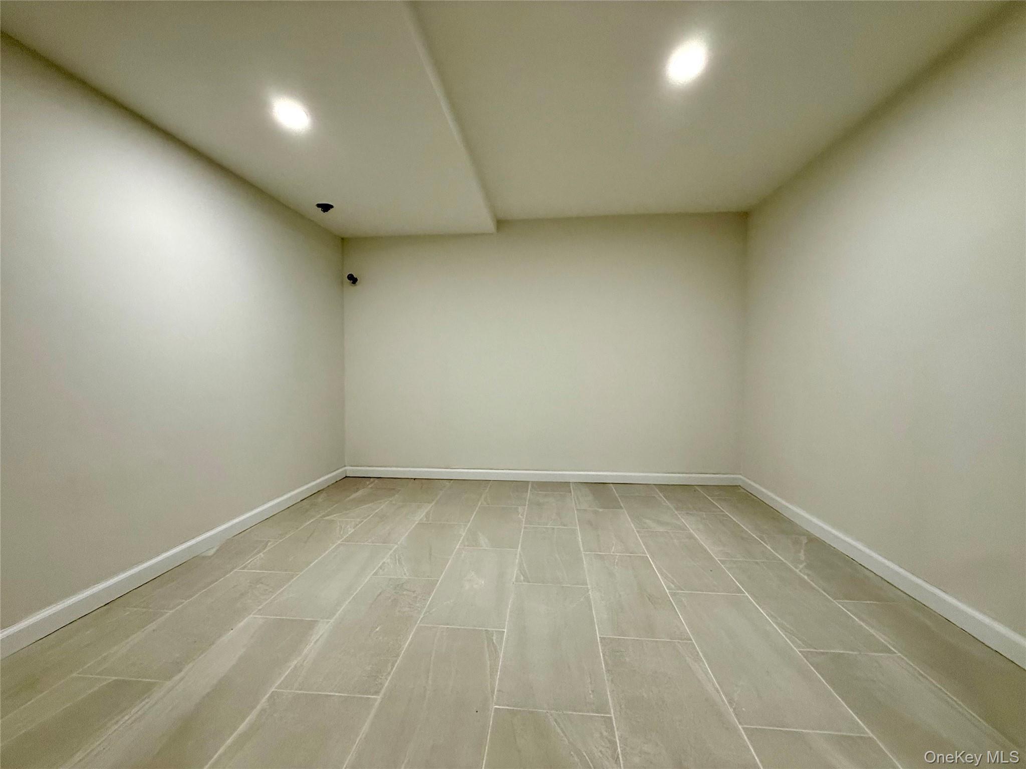 Single Family 68th  Queens, NY 11378, MLS-952833-34